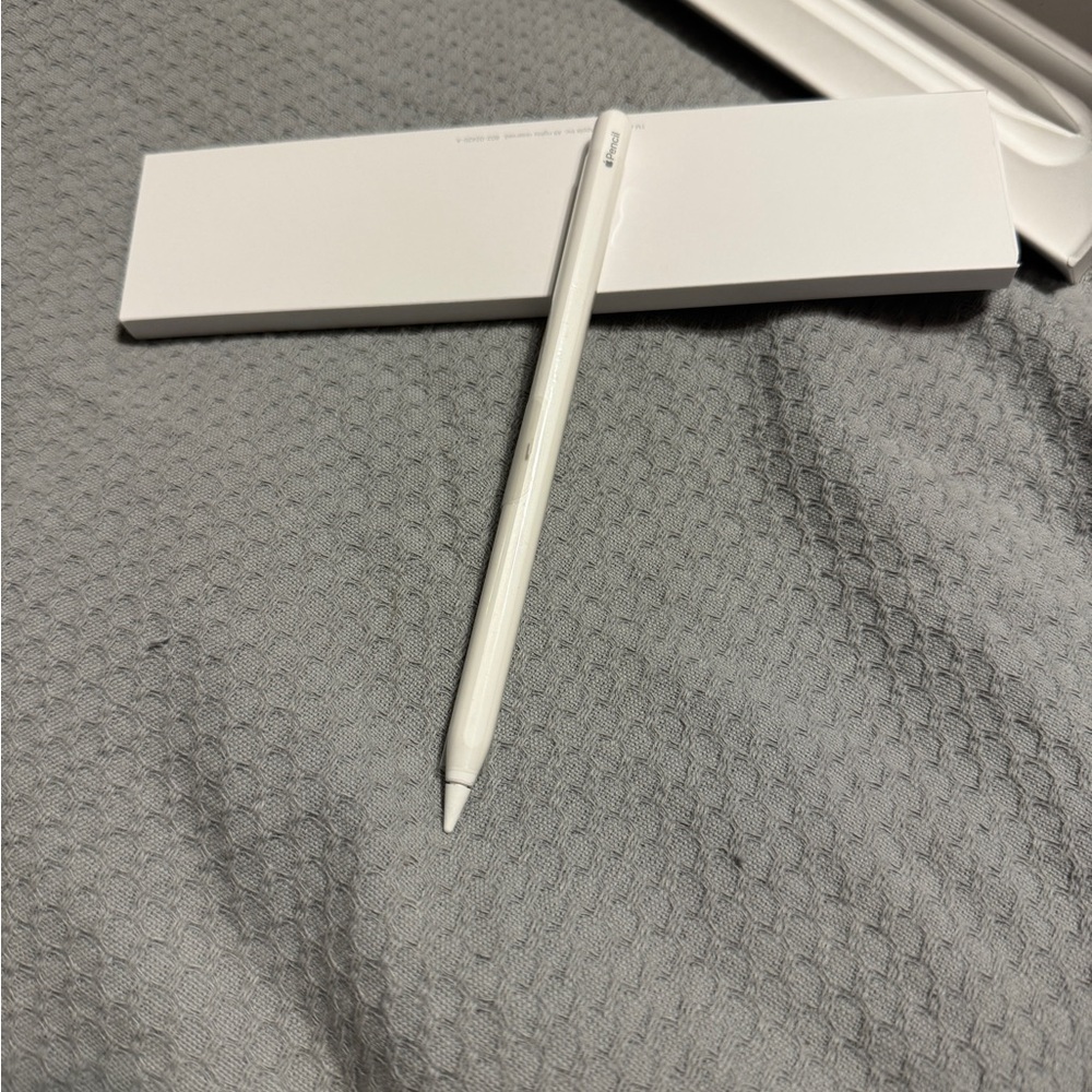 Apple white Stylis Pencil 2nd Generation